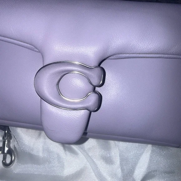 Coach Pillow Tabby 20- Lilac with Silver hardware NWOT - Picture 3 of 10